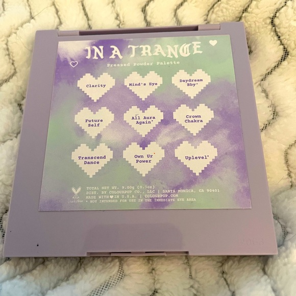 Colourpop - In a Trance eyeshadow palette - Picture 3 of 3